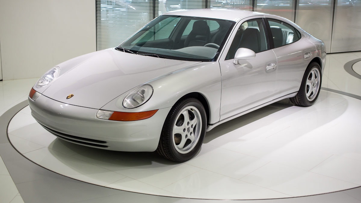 Panamera nebyla první limuzína Porsche