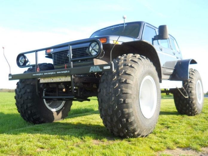 Lada_Niva_Bronto_Extreme_Cross
