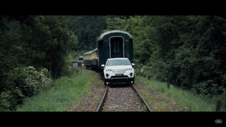 Land Rover zastoupí i lokomotivu