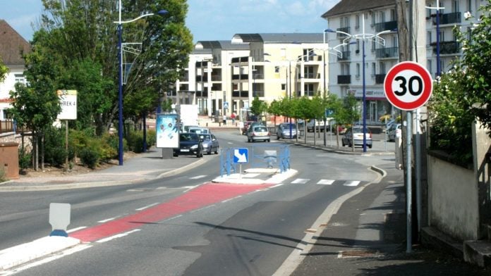 znacka 30 kmh