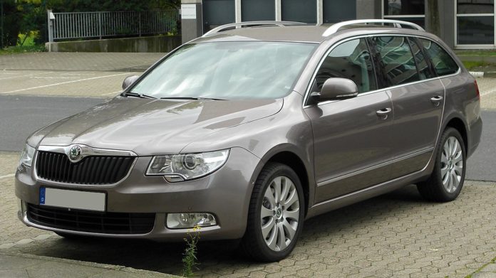 Návod k obsluze Škoda Superb 2