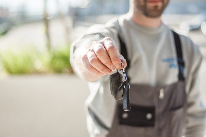 vlastni automobil vlastní automobil