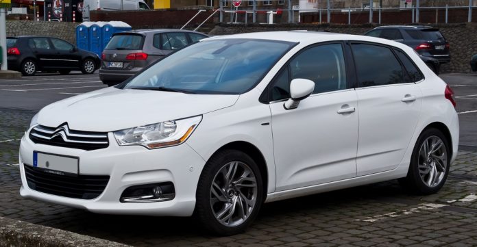 Návod k obsluze Citroën C4 II - druhá generace od roku 2012