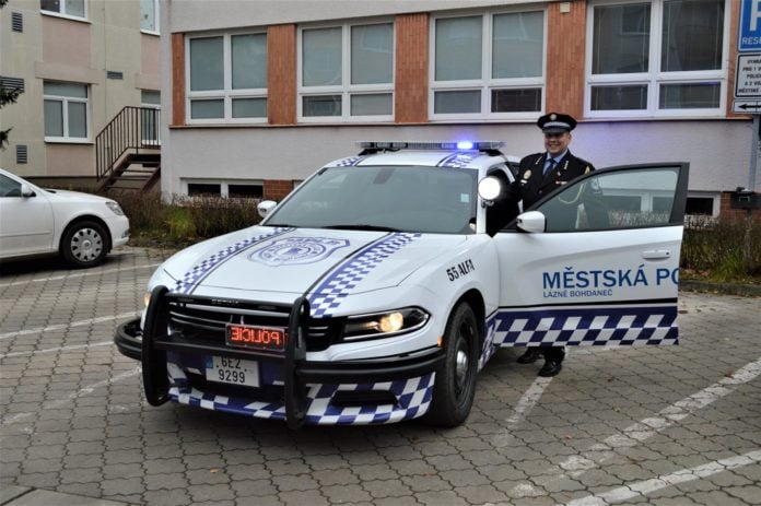 Dodge Charger 5,7 V8 HEMI ve službách městské policie