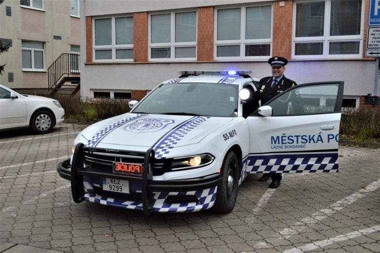 Dodge Charger 5,7 V8 HEMI ve službách městské policie?