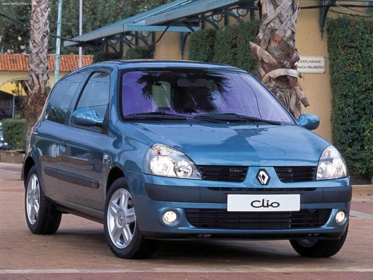 Návod k obsluze Renault Clio 2004