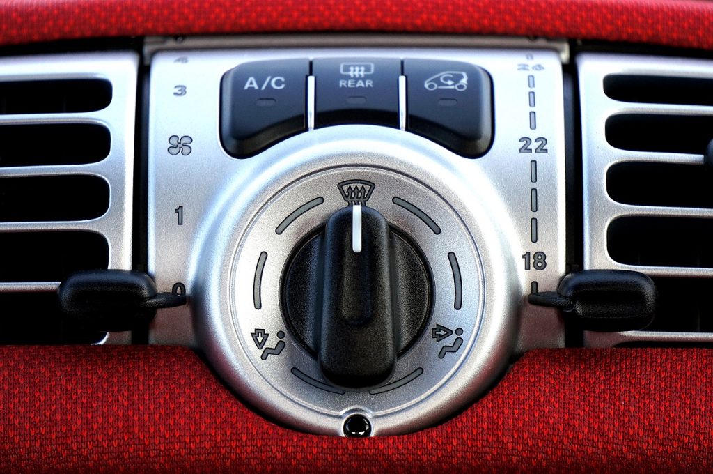 klimatizace v automobilu