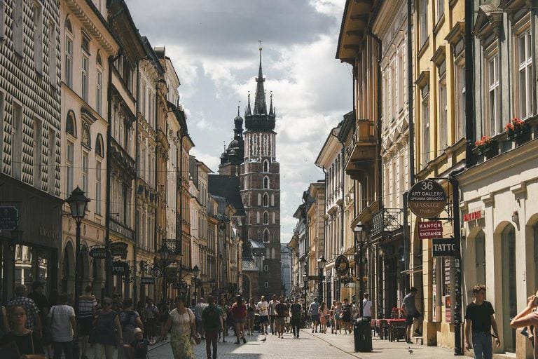 Pokuty v Polsku: Které jsou nejčastější a jak je zaplatit?