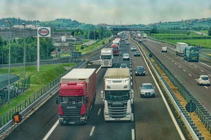 zákaz jízdy kamionů na dálnicích