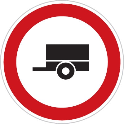 Dopravní značka Zákaz vjezdu motorových vozidel s přípojným vozidlem
