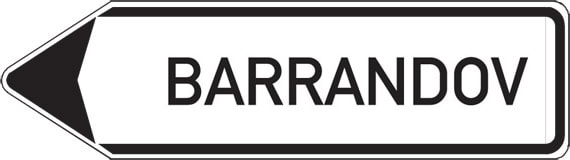 Dopravní značka Směrová tabule s místním cílem vlevo