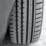nerovnoměrně sjeté pneumatiky