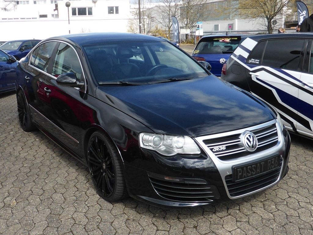 Volkswagen Passat B6 R36