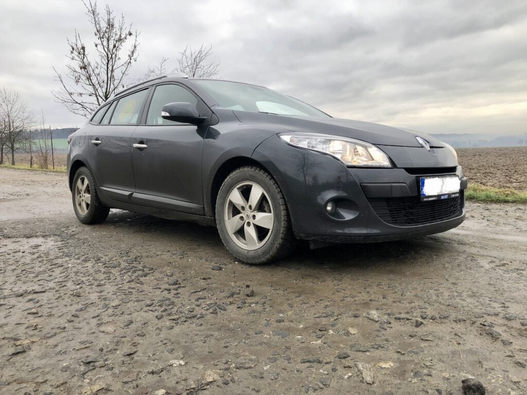 renault megane 3. generace ze předu